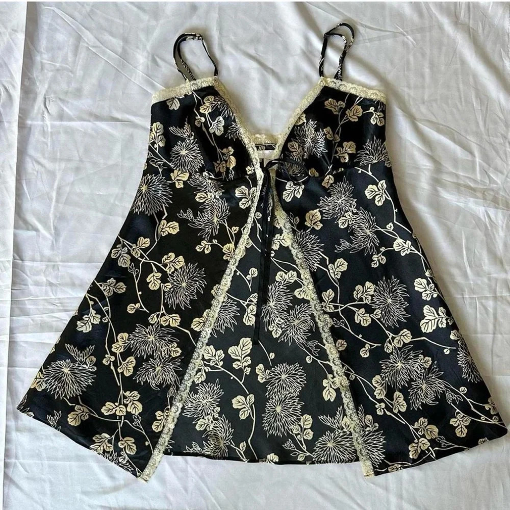 victoria’s secret black and gold floral flower and leaf design vest slip dress